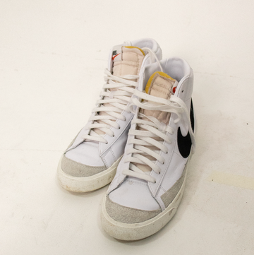 Guide Complet - Comment nettoyer vos sneakers blanches pour les rendre éclatantes